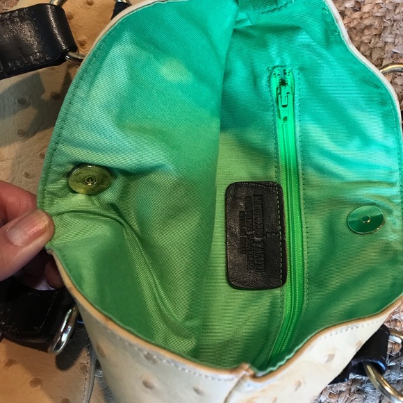 Maurizio Taiuti made in Italy 🇮🇹 genuine embossed leather with fabric lining - Picture 2 of 7